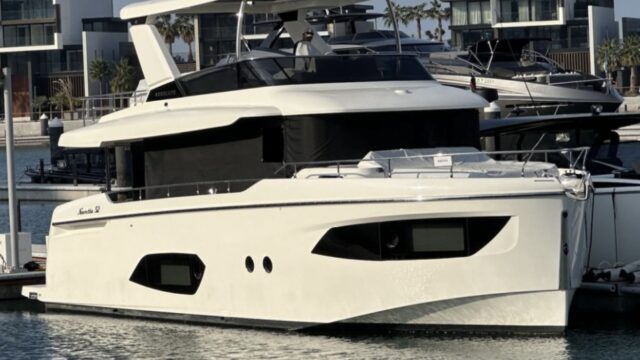 Absolute Navetta 52 2024
