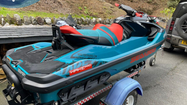 SOLD – Seadoo Wake Pro 230 Jet Ski – 21hrs, Includes Roller Trailer and Cover & FLYBOARD Package