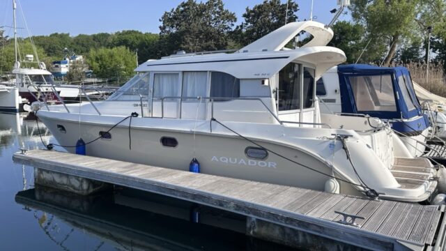 AQUADOR AQ 32C – Premium Diesel Cruiser Built for Comfort & Adventure! £65,000