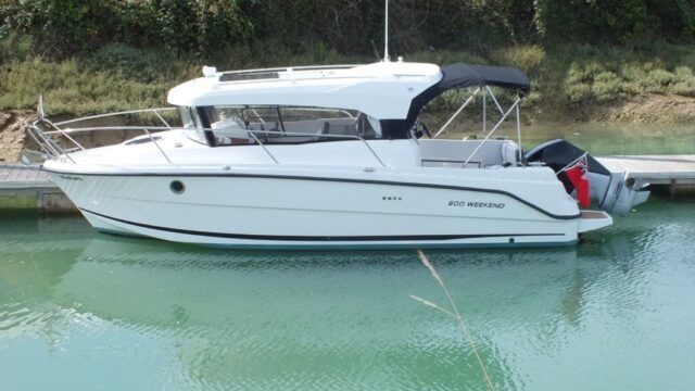 Parker 800 Weekend – Versatile Family Cruiser £89,000