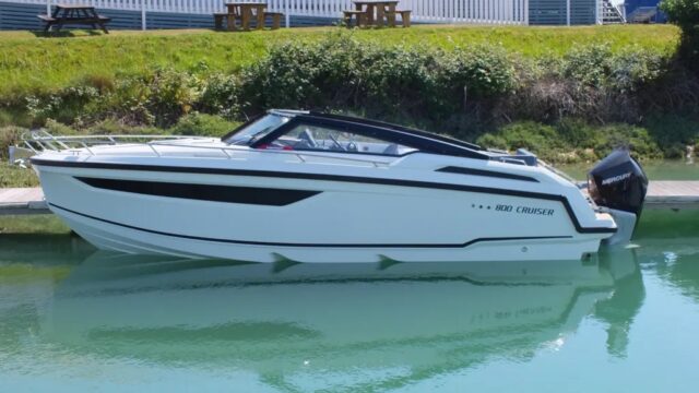 PARKER 800 CRUISER – BOATS FOR SALE £156,322