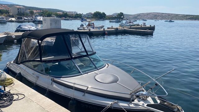 Monterey 224 FSC sports boat – €36,500.00