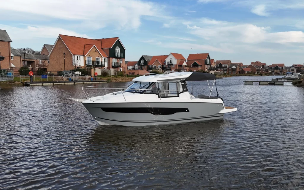 9761729-2836895170-5-2927