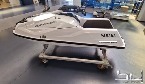 Yamaha SuperJet NEWBOAT Expose-ID: 6254 €12,286