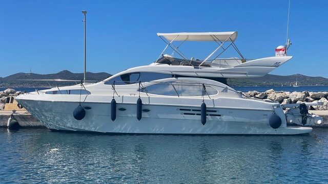 Azimut 46 Flybridge €269,000