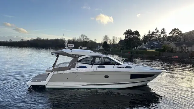 Jeanneau Leader 36 Sport £199,950