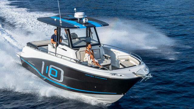 Jeanneau Cap Camarat 10.5CC €336,900