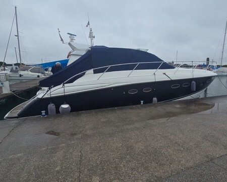 Princess V45 €310.000