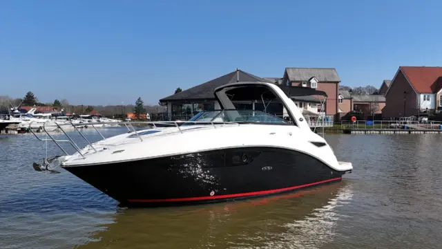 Sea Ray Sport Cruiser 265 Sundancer £109,950