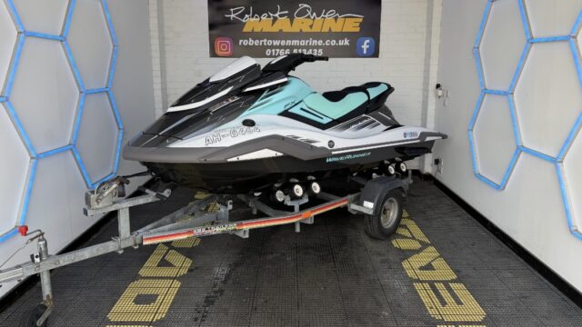 2022 Yamaha FXHO – 180hp only 35hrs – 18 Months Warranty £13,995.00