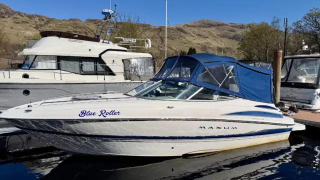 Maxum 2400 SC £19,950