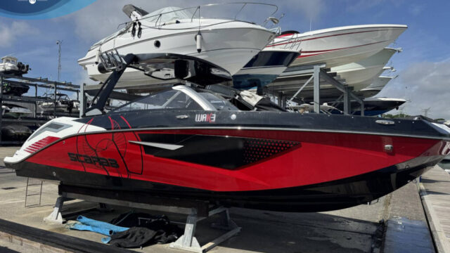 Scarab 285 ID – £130,000