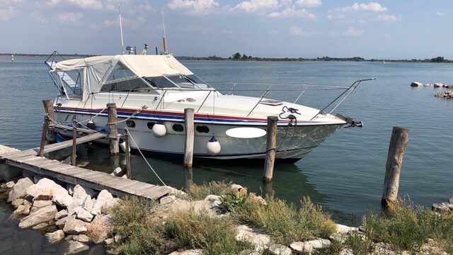 Fairline 33 Targa – €26,000