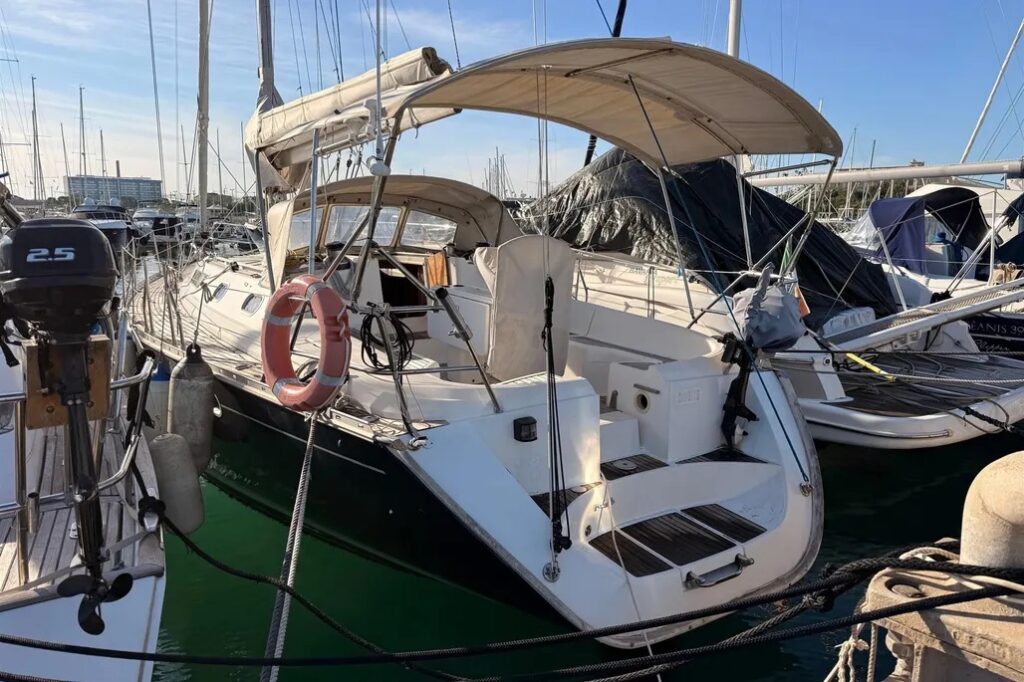 1999-jeanneau-sun-odyssey-422-sail-10043073-20251219214909213-1