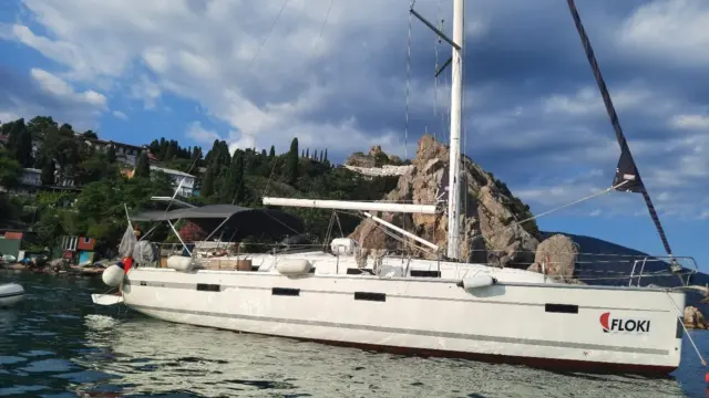 2011 Bavaria Cruiser 40 €82,000