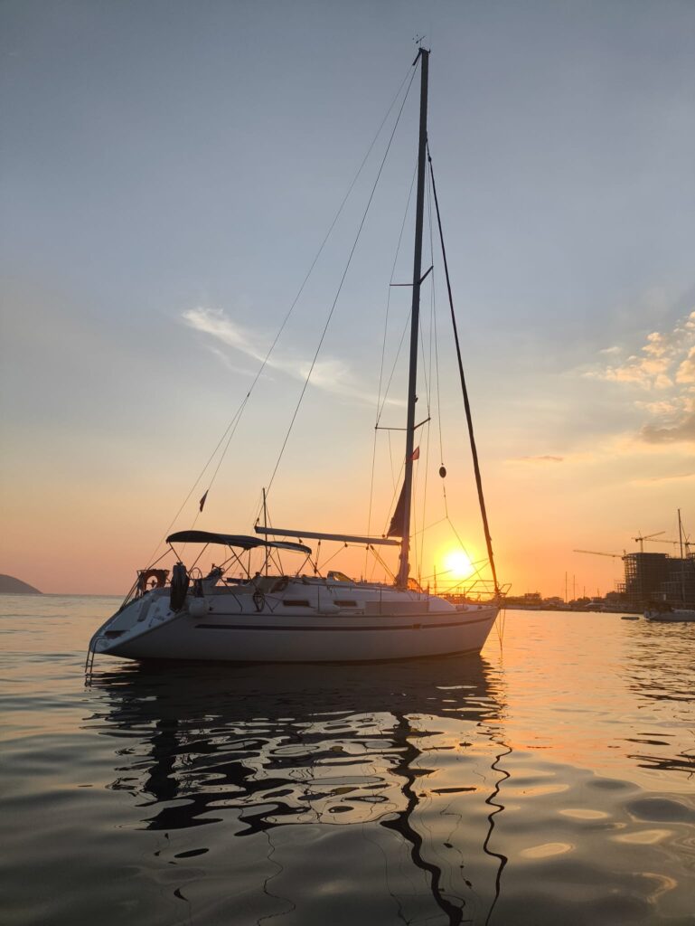 Bavaria-36-Holiday-for-sale-in-Greece-1