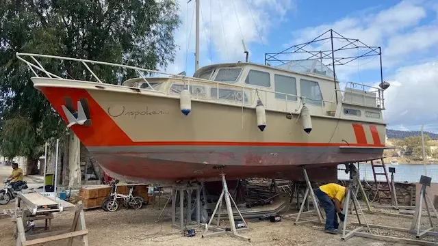 De Groot 35 steel motor cruiser €27,500