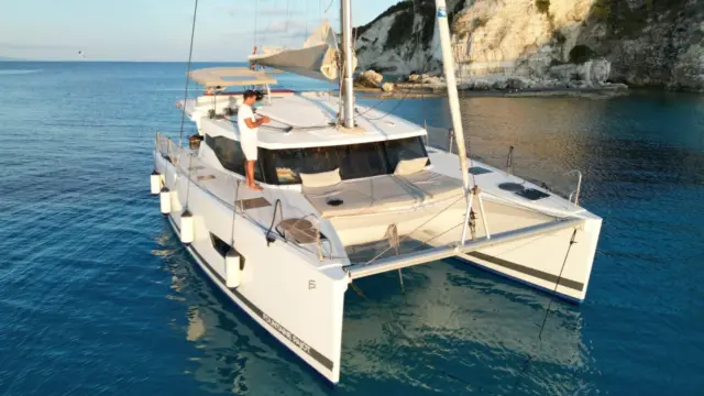 Fountaine Pajot Lucia 40 €310,000