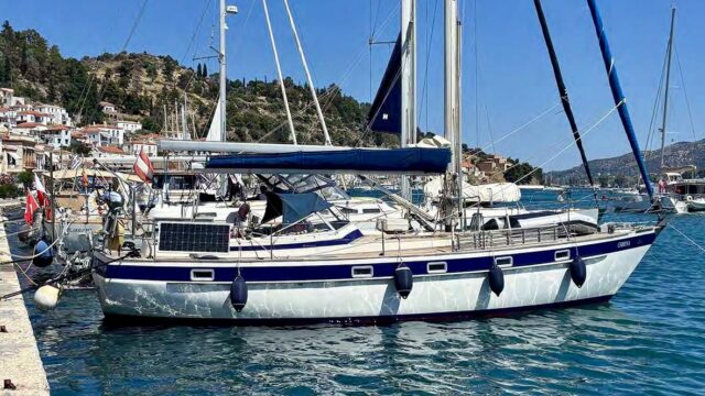 Hallberg Rassy 38 – €90,000