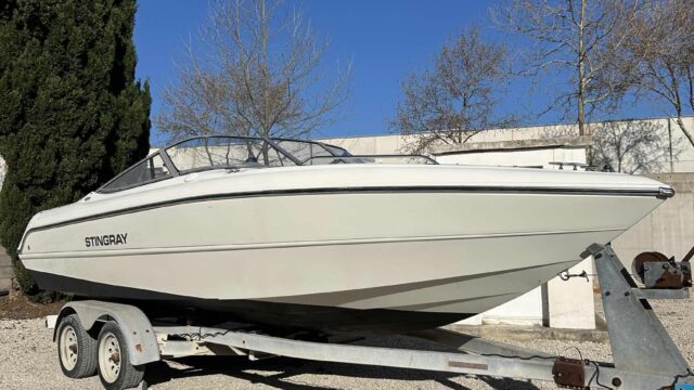 Stingray 220LX €14,950